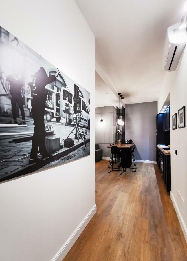 Chiclife - Florentin Downtown Apartment Μπέργκαμο Εξωτερικό φωτογραφία
